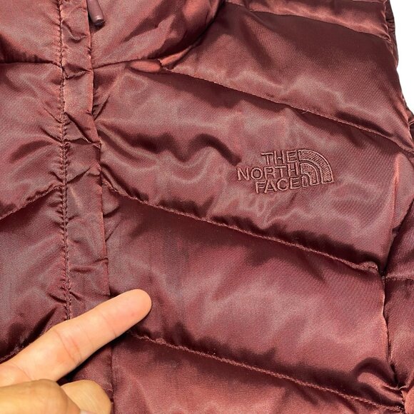 The North Face 550 Women’s Maroon Quilted Goose Down Puffer Vest Size Small-READ - Picture 13 of 15
